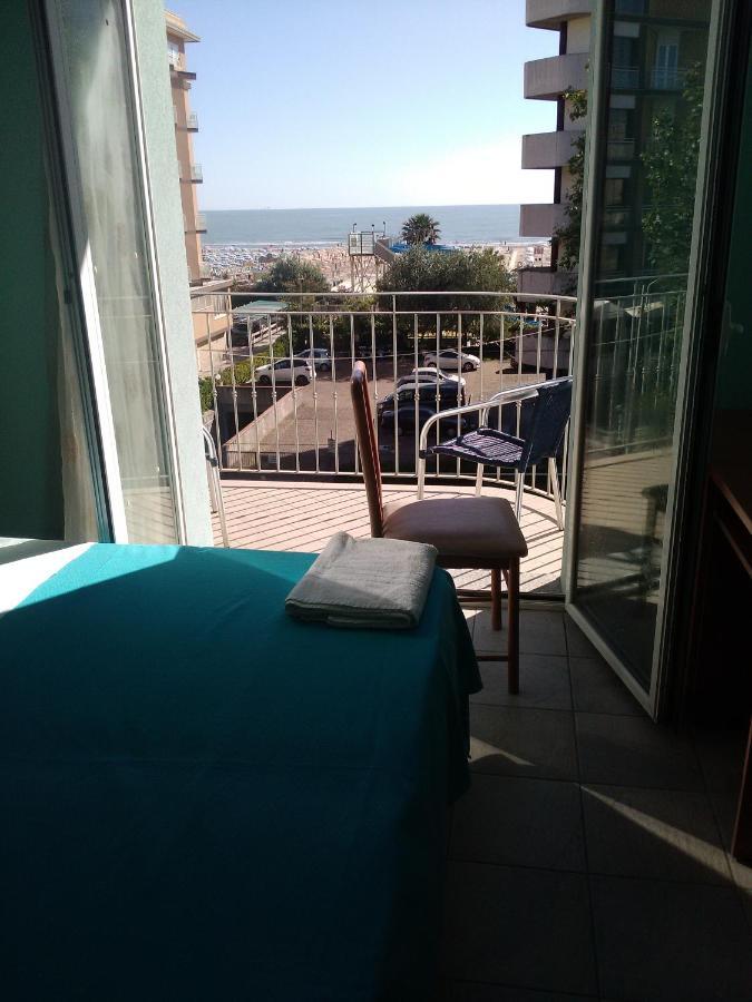 Hotel Blue Moon Rimini Dış mekan fotoğraf
