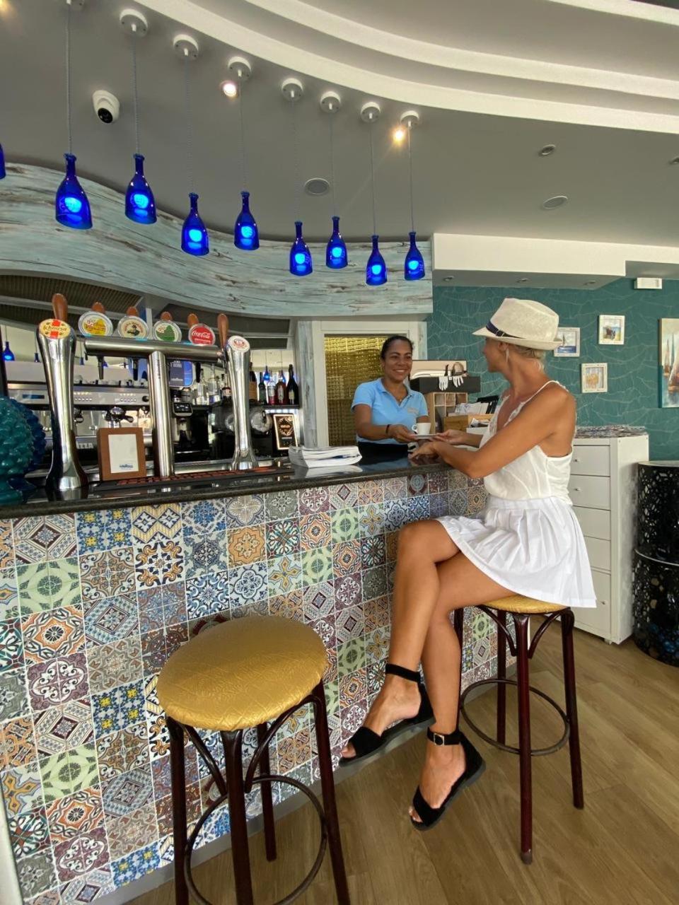 Hotel Blue Moon Rimini Dış mekan fotoğraf