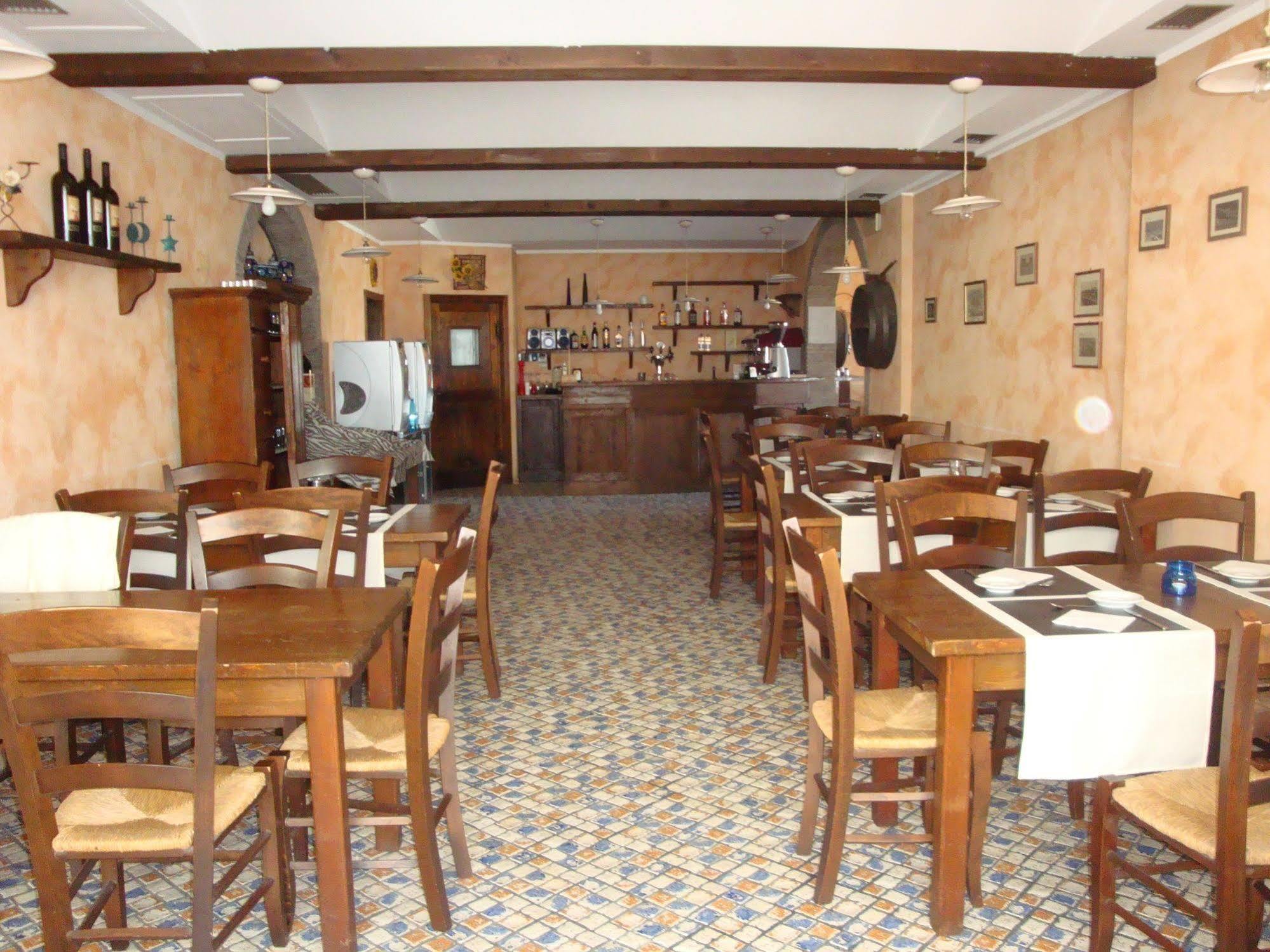 Hotel Blue Moon Rimini Dış mekan fotoğraf